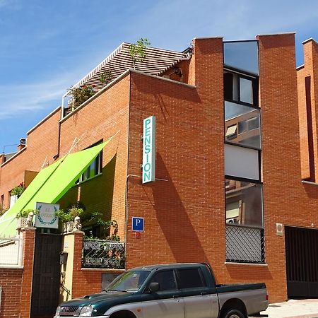 Pensión El Otero Guadalajara Exterior foto